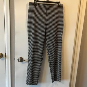 NEVER WORN Max Studio pants